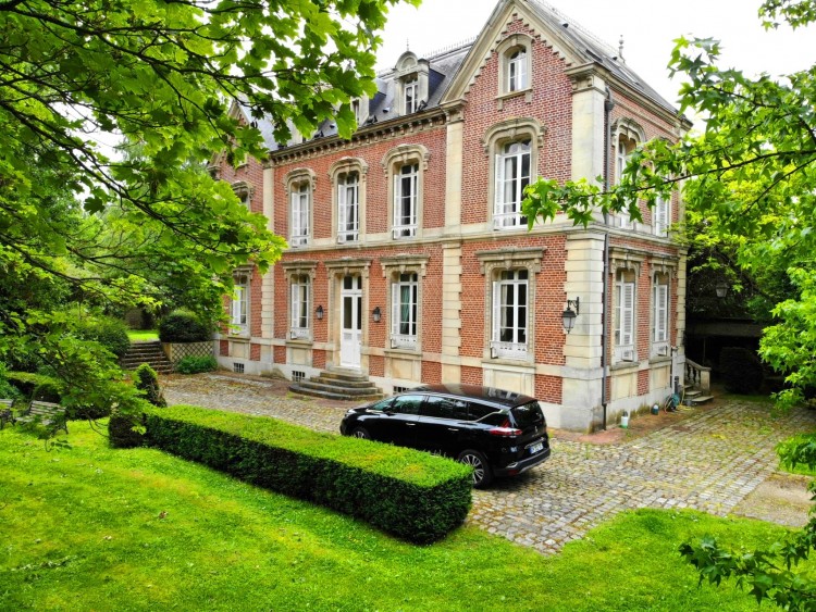 country property for sale outside Paris