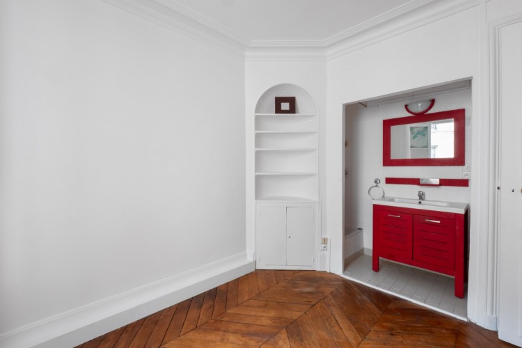 Paris apartment for sale