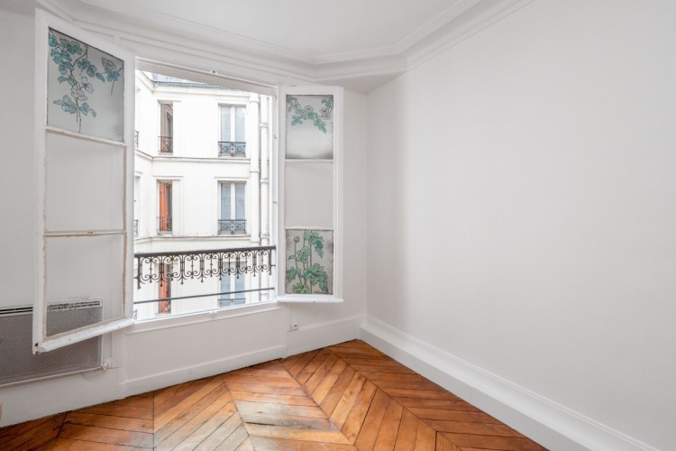 Paris apartment for sale