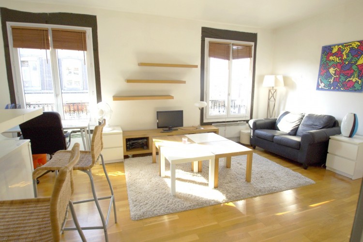 For Sale: Top Floor Paris Apartment in the 5th | Bonjour Paris