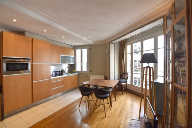 For Sale: One-Bedroom Apartment in Montmartre