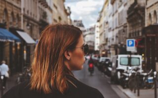 10 Tips to Cultivating Parisian Style