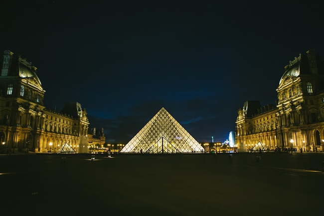 Louvre