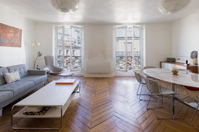 For Sale: Beautiful Apartment near Palais Royal in Paris