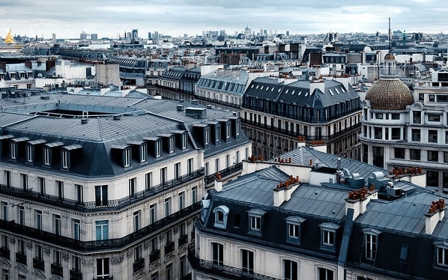 The Chambre de Bonne: Living in 9m2 in Paris