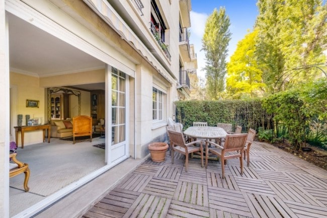 For Sale: Tranquil Four-Bed Apartment with Terrace