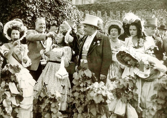 Bordeaux fête le vin — Wikipédia