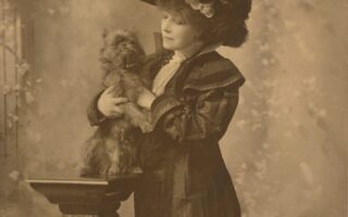 Famous Dogs of Arts and Letters in Paris
