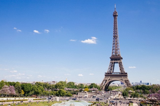 7 Easy Ways to Make Your Dream Trip to Paris a Reality