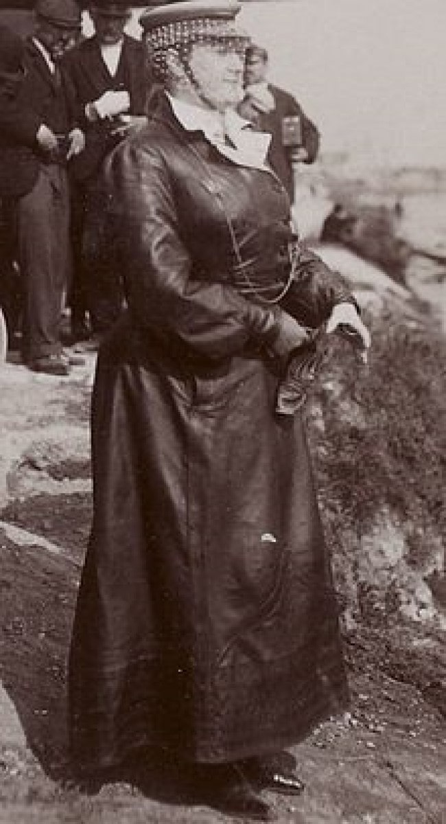 Camille du Gast, 1904, Public Domain