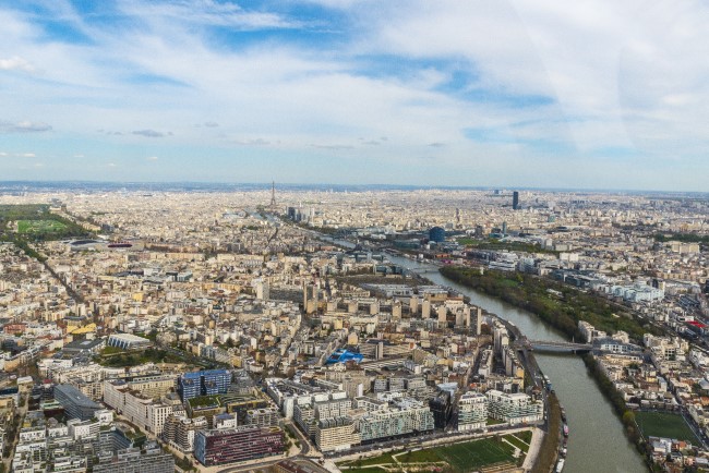 Win a Helicopter Flight over Paris with Helipass