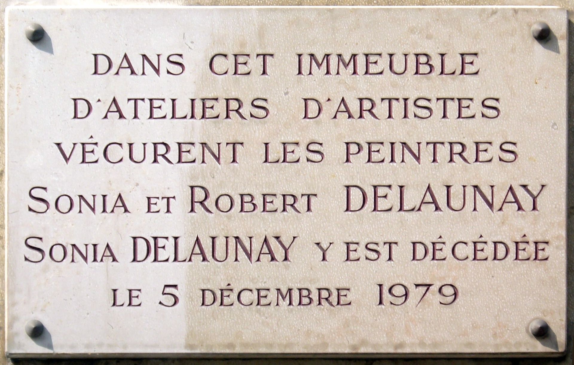 Sonia Delaunay, Plaque Sonia et Robert Delaunay, 16 rue de Saint-Simon, Paris
