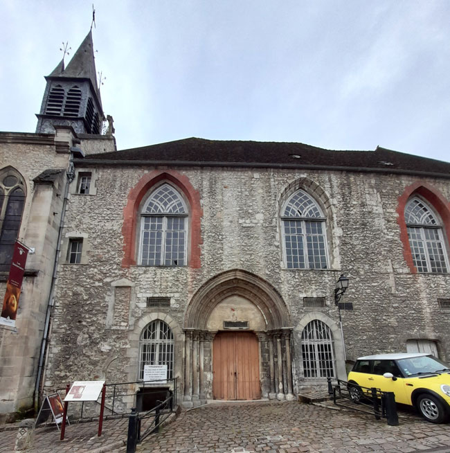Hôtel Dieu 12th Century