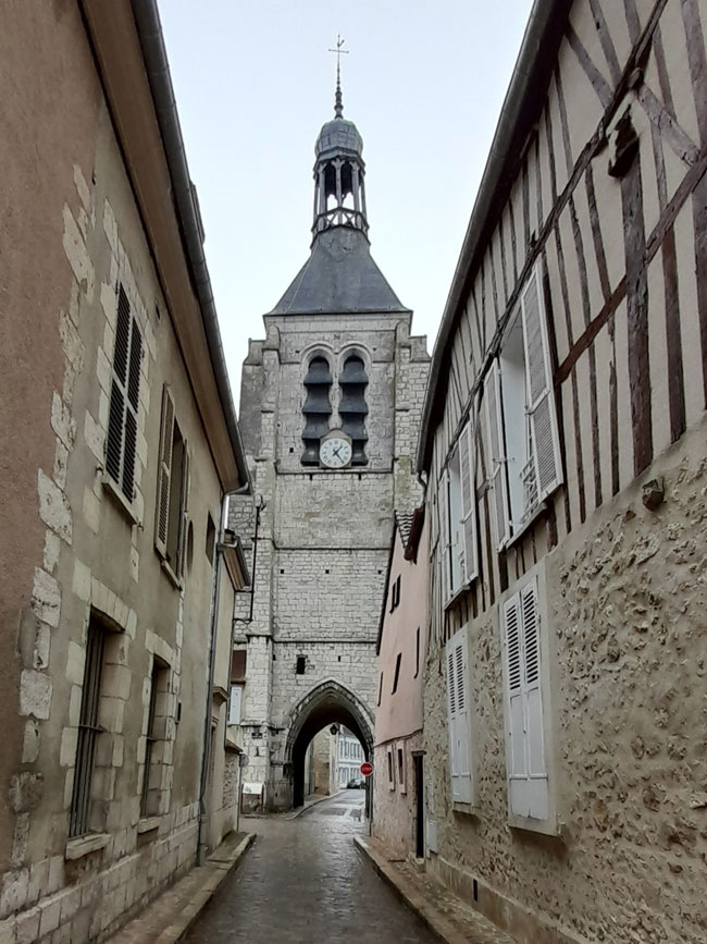 Tour Notre Dame du Val