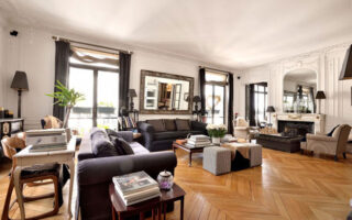For Sale: 4-Bed Apartment in the Heart of Saint-Germain