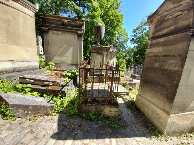 Fortunée Hamelin's grave at Père Lachaise