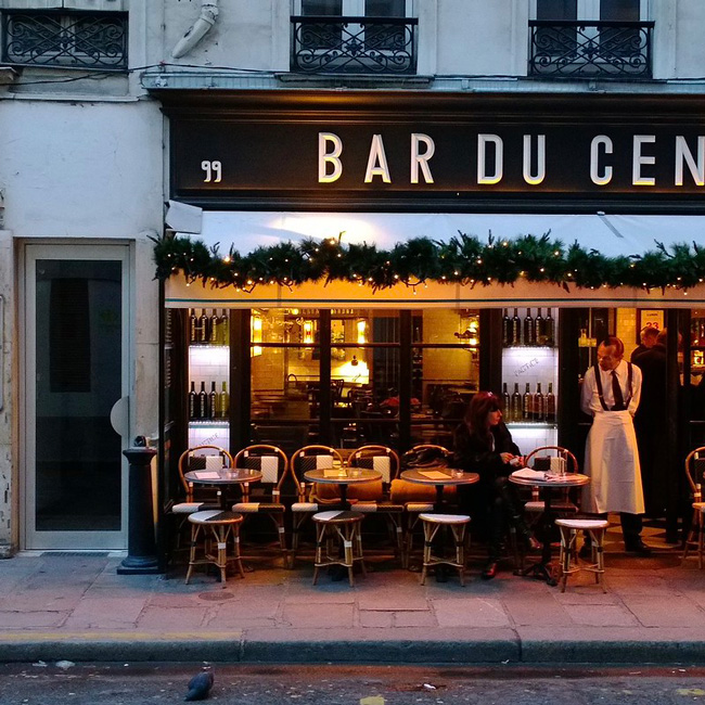 Bar du Central, rue Saint-Dominique, Paris