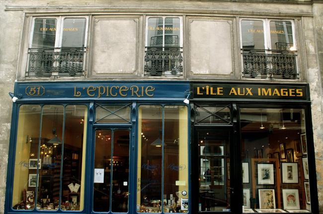 Paris shop fronts