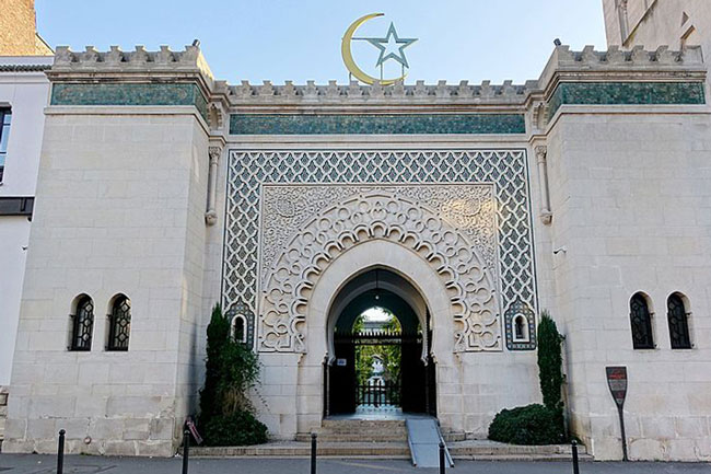 Entrance at Grande Mosque de Paris