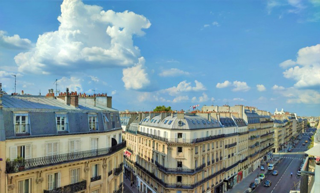 For Sale: Charming 1-Bedroom Apartment in Saint-Germain-des-Pres