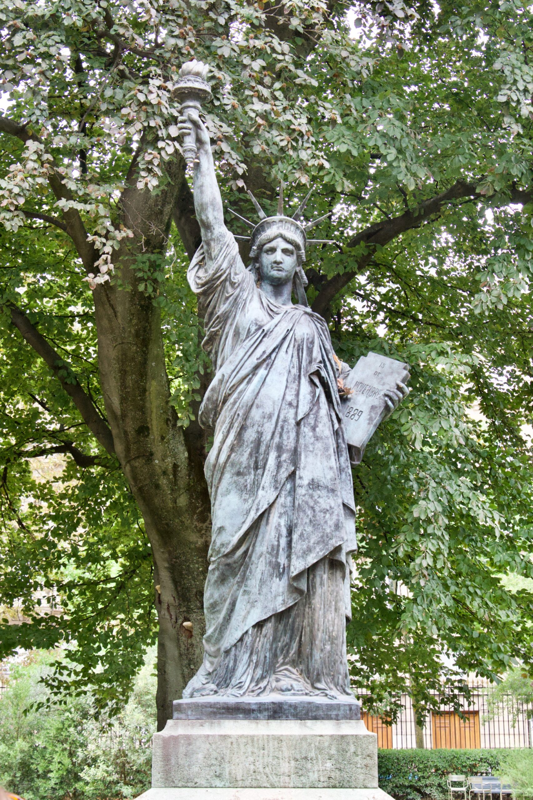 Small statue of liberty