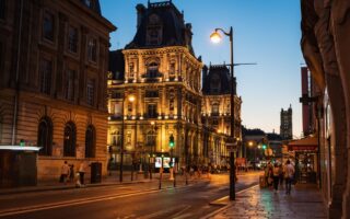Register for Bonjour Paris Live: A Flâneur’s Guide To Rue De Rivoli