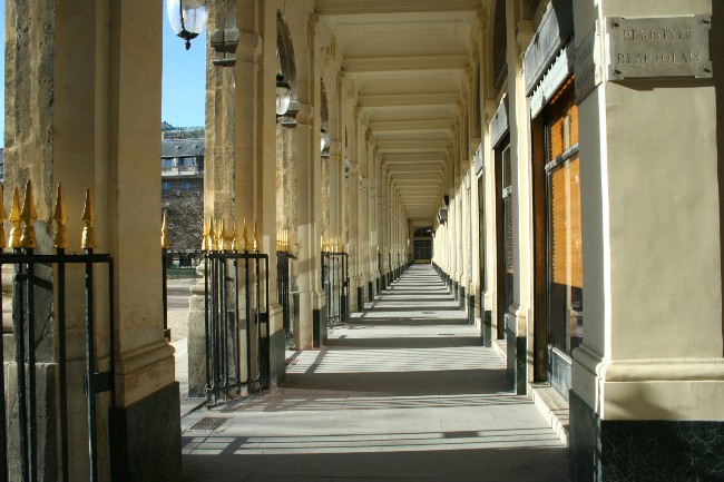Flâneries in Paris: Explore the Palais Royal and Environs