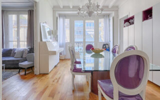 For Sale: Charming 2-Bedroom Apartment in Passy