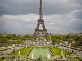 Flâneries in Paris: Explore the Trocadéro and Pa...