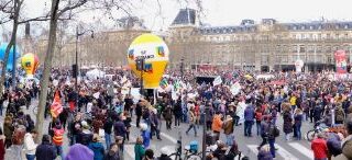 The Paris Street Protests, in Photos
