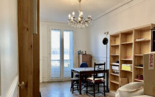 For Sale: Charming 3-Bedroom Apartment in the 10th