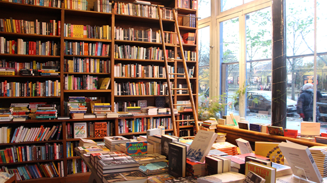 Meet the Literary Doyenne Behind the Red Wheelbarrow Bookstore
