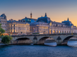Explore Paris on a Budget: Affordable and Authenti...