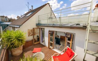 For Sale: Duplex Apartment with Roof Terrace in the 6th