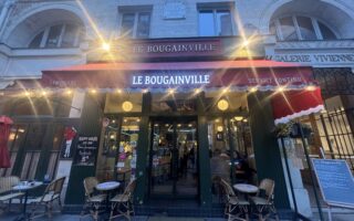 Spiced Mulled Wine with an Explorer: A Parisienne’s Café Adventures