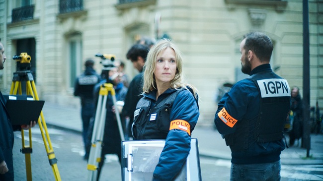 Dossier 137: A Gritty Portrait of Protest and Policing in Paris