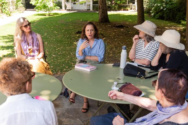 Dispatch from Elective Paris, A New Way to Study Abroad