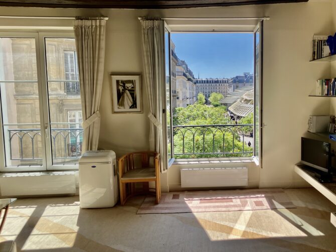 Paris 1st Arrondissement (75001) 52 m² Rue Pierre Lescot – €695,000