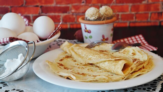 Celebrate Chandeleur: Eat Crêpes in Paris