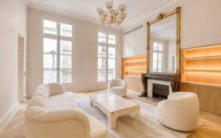 For Sale: Apartment on Rue Mazarine
