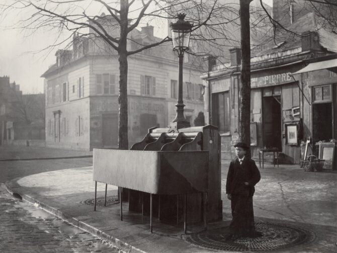 Les Toilettes de Paris (And Where to Find Them)