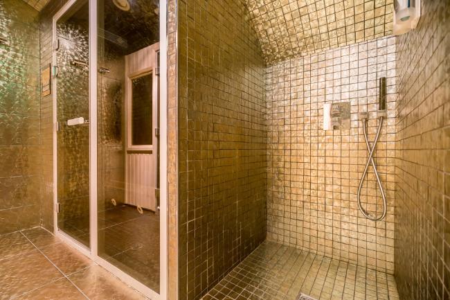 Les_bulles_de_Paris_hammam