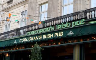 Great Guinness and Live Music: The Best Irish Bars in Paris