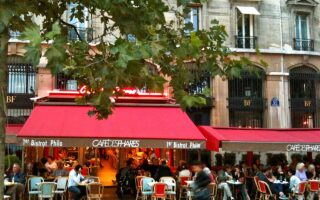The Smart Side of Paris: Two Sides to Every Story
