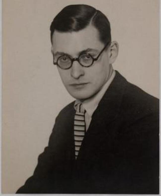 Connaissez-Vous Paris? Raymond Queneau’s Fabulous Urban Trivia