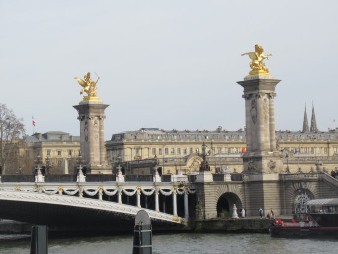 Flâneries in Paris: Free Art Galleries and a Riverside Stroll