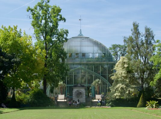 Glass & Greenery, Stone & Steel: Explori...