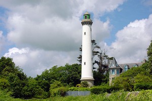 Phare de la Pyramide  by S. Déniel 