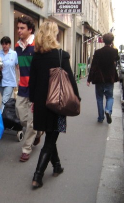 Paris street fashion. Photo credit Cathy Fiorello 