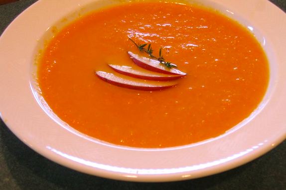 Creamy carrot-apple soup. Photo: Debra Fioritto